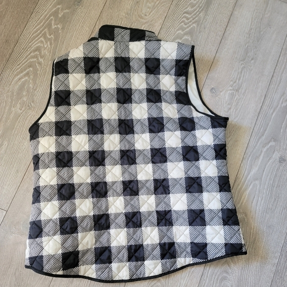 Karen Scott Vest - Picture 2 of 3